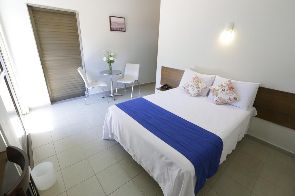 Hotel Porto Do Sol Caetite Bagian luar foto